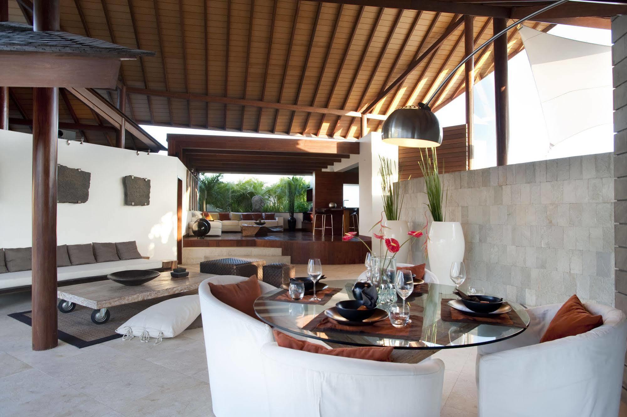 The Layar - Designer Villas And Spa, Chse Certified Seminyak Exteriör bild