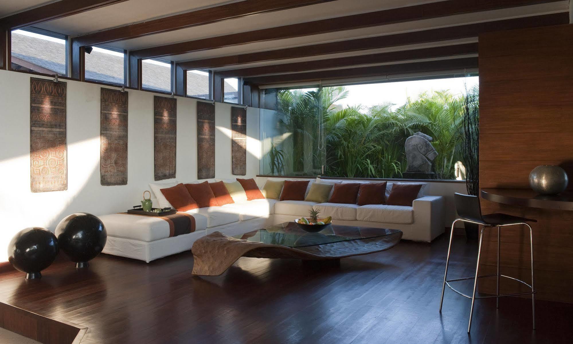 The Layar - Designer Villas And Spa, Chse Certified Seminyak Exteriör bild
